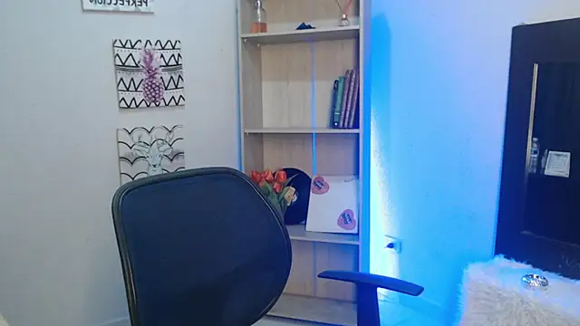 Jeam hot online show from 01.14.25