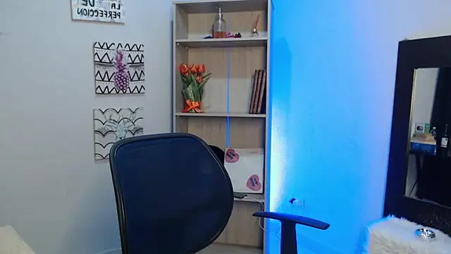 Jeam hot online show from 01.23.25