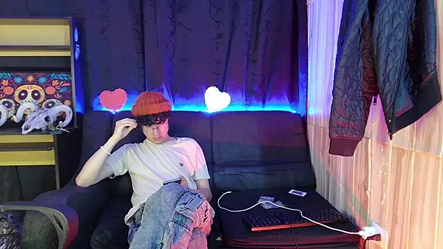 Jeam hot online show from 02.16.25