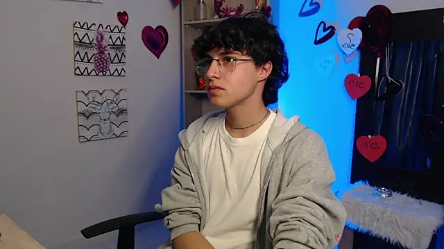 Jeam hot online show from 02.18.25