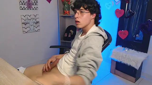 Jeam hot online show from 02.19.25