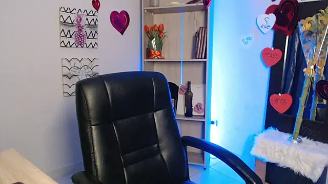 Jeam hot online show from 02.21.25