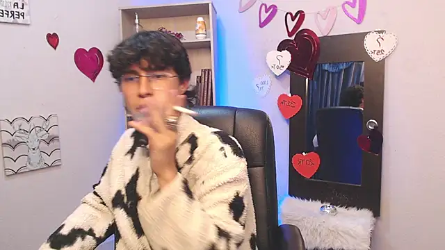 Jeam hot online show from 03.06.25