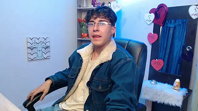 Jeam hot online show from 03.17.25