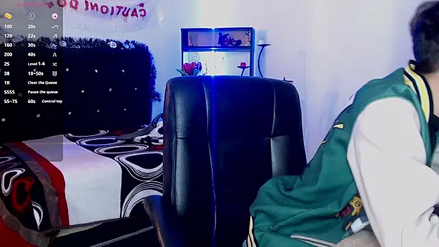 Jeam hot online show from 10.25.25