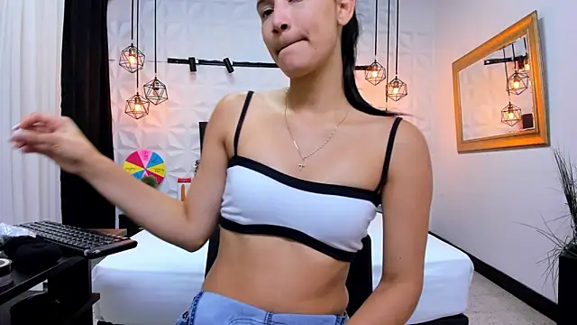 Alison Wiley online show from 03.12.25