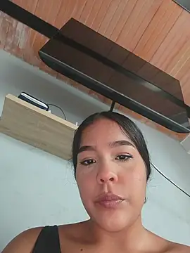 Snapshot of SweetFortuner chatting on 05.17.26 SweetFortuner online show from 05.17.26
