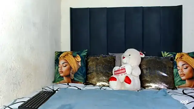 quenliyasa online show from 04.01.26