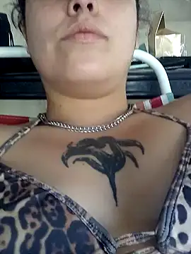 Snapshot of lucylovles chatting on 02.17.25 lucylovles online show from 02.17.25