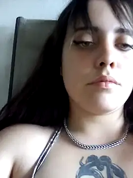 Snapshot of lucylovles chatting on 02.23.25 lucylovles online show from 02.23.25