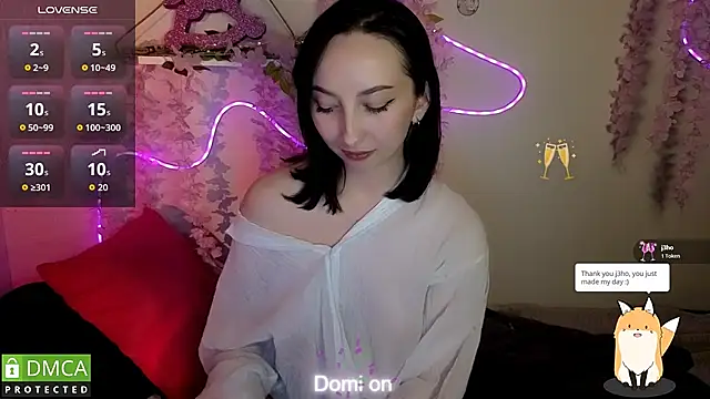 Snapshot of wow_susan chatting on 03.11.26 wow susan online show from 03.11.26