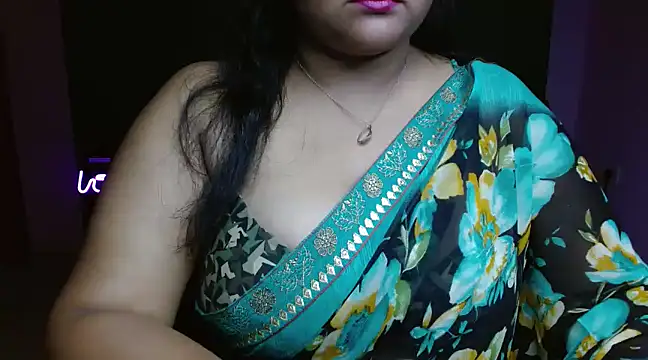 Snapshot of Naughty_Ayesha1 chatting on 03.18.25 Naughty Ayesha1 online show from 03.18.25