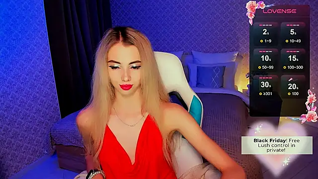 Emilia Klar online show from 12.12.24