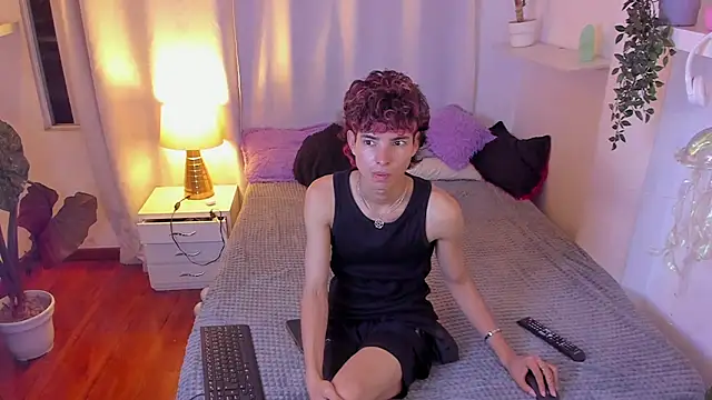 santy-kitty online show from 03.28.26