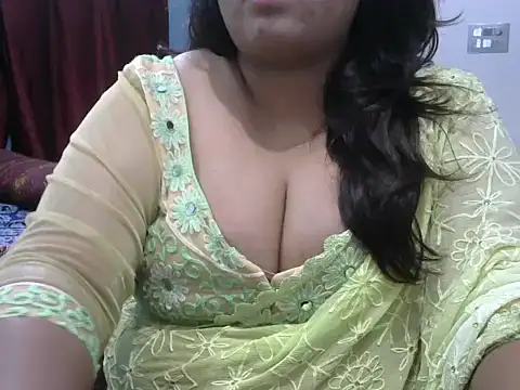 Snapshot of Kaira121 chatting on 11.13.25 Kaira121 online show from 11.13.25