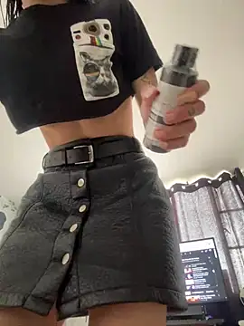 EemaHaruki online show from 12.10.24