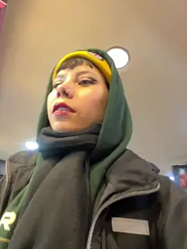 EemaHaruki online show from 02.06.25