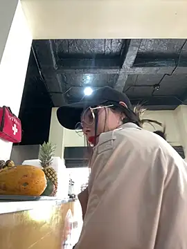 EemaHaruki online show from 03.21.25