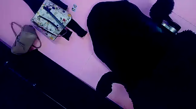 Snapshot of franchescasecrett chatting on 01.18.25 franchescasecrett online show from 01.18.25