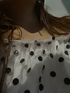 perlita05 online show from 03.12.25