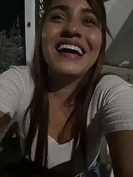 perlita05 online show from 03.21.25