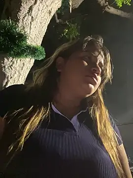 perlita05 online show from 02.04.26