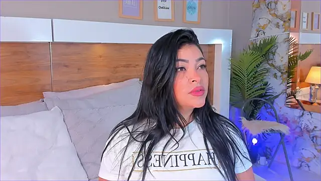 EmaBakker online show from 11.20.25