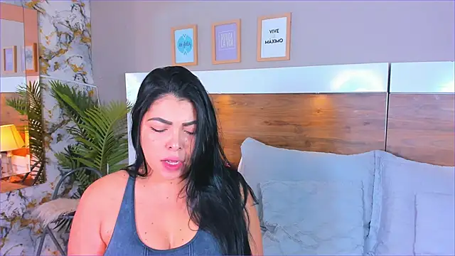 EmaBakker online show from 02.16.26