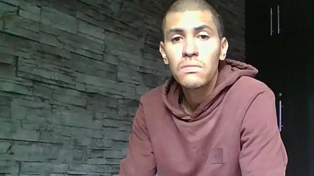 Snapshot of Sexylatin64 chatting on 06.08.26 Sexylatin64 online show from 06.08.26