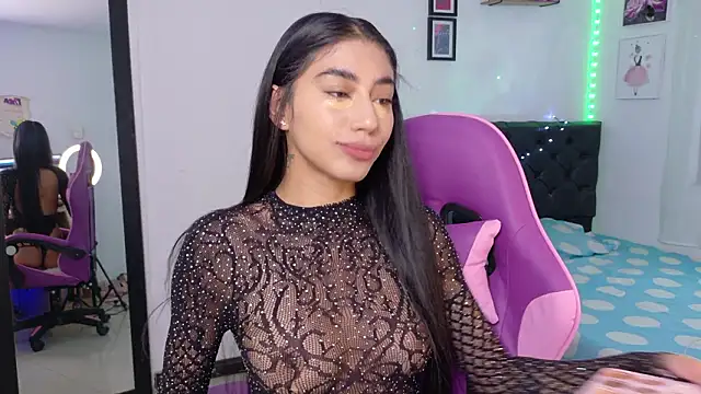 Snapshot of JulietaCheerr chatting on 03.17.26 JulietaCheerr online show from 03.17.26