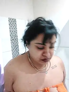 Snapshot of GoddessLorenaTheeSiren chatting on 03.12.25 GoddessLorenaTheeSiren online show from 03.12.25