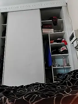 Snapshot of GoddessLorenaTheeSiren chatting on 11.25.25 GoddessLorenaTheeSiren online show from 11.25.25