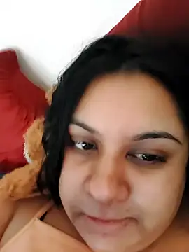 Snapshot of GoddessLorenaTheeSiren chatting on 11.26.25 GoddessLorenaTheeSiren online show from 11.26.25