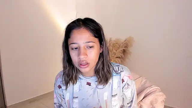 amelie murphy  online show from 11.20.25