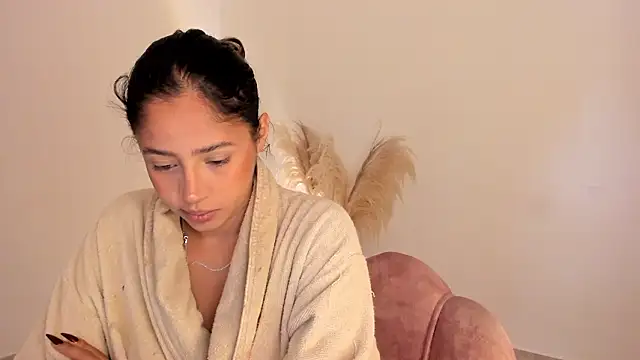 amelie murphy  online show from 03.24.26