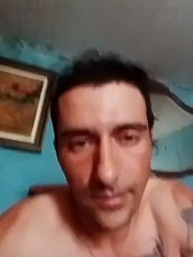 Snapshot of truenocarcaman chatting on 12.20.25 truenocarcaman online show from 12.20.25