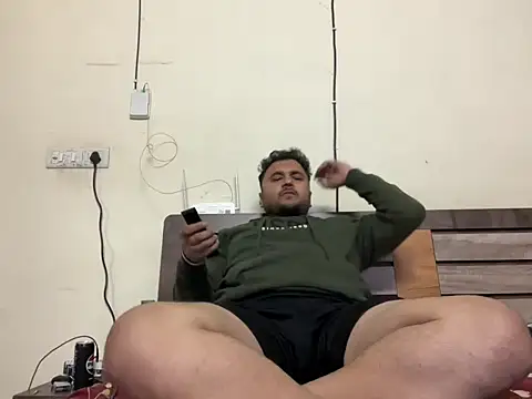 Snapshot of gauravgay93 chatting on 01.24.25 gauravgay93 online show from 01.24.25