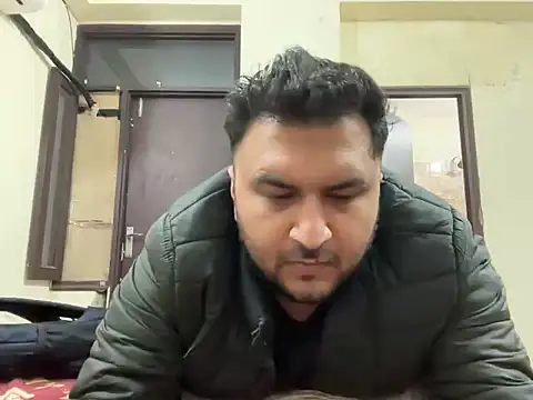 Snapshot of gauravgay93 chatting on 01.27.25 gauravgay93 online show from 01.27.25