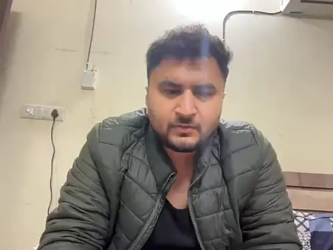 Snapshot of gauravgay93 chatting on 02.04.25 gauravgay93 online show from 02.04.25