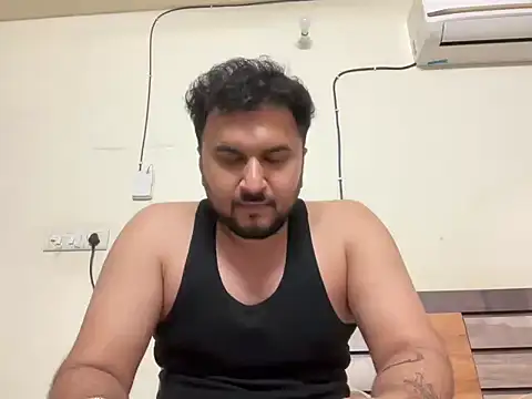 Snapshot of gauravgay93 chatting on 02.26.25 gauravgay93 online show from 02.26.25