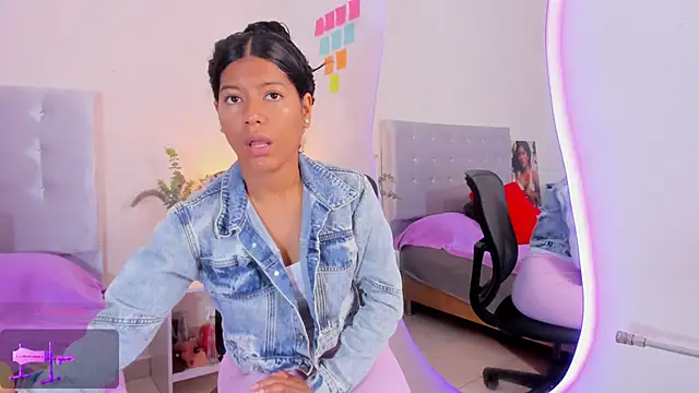 NiaBlanco online show from 01.09.26