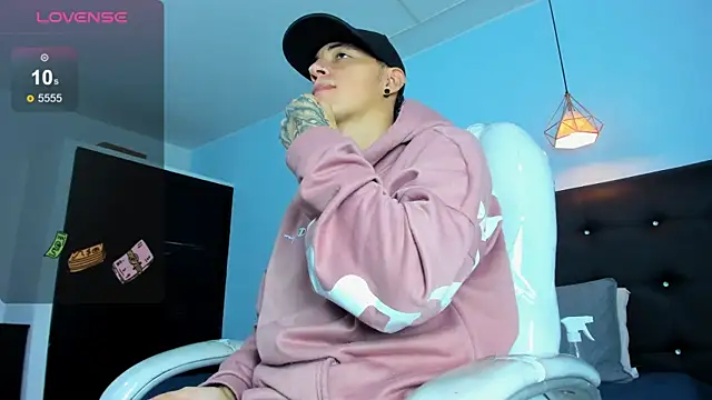 Lobo 17  online show from 12.03.25