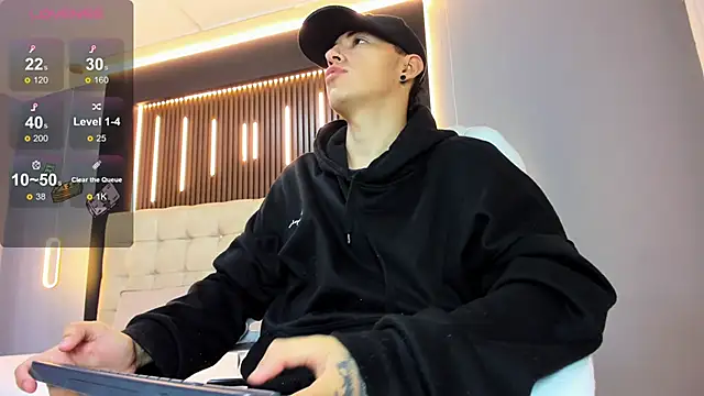 Lobo 17  online show from 04.02.26