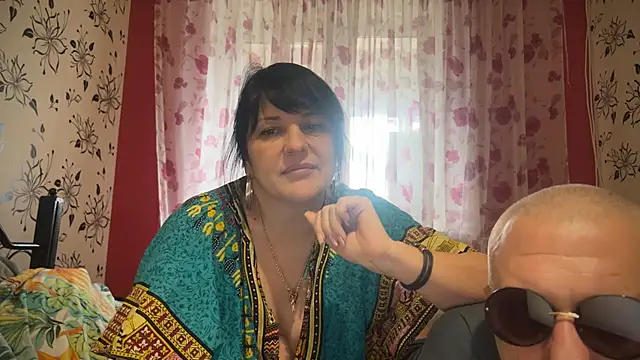 Snapshot of StellarTeam chatting on 01.23.25 StellarTeam online show from 01.23.25