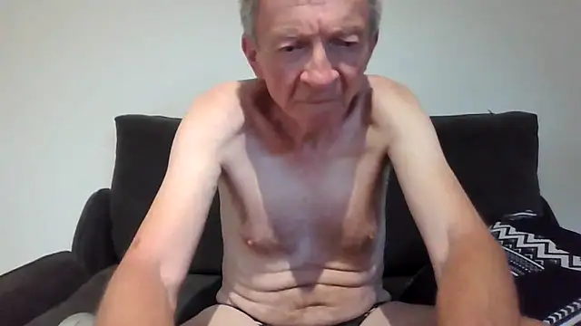 naturiste974 online show from 02.21.25