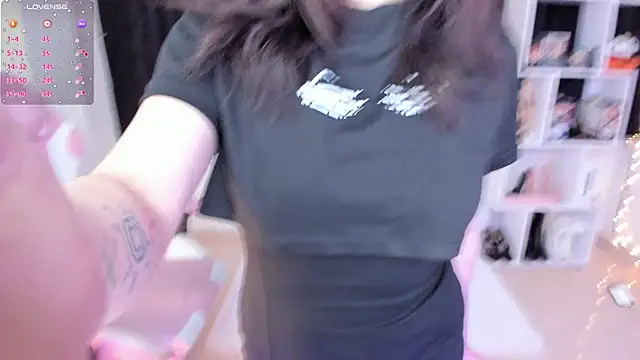 misshoneyxxx online show from 03.19.25