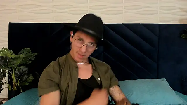 Andy Joy  online show from 05.22.26