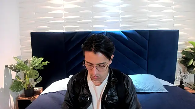 Snapshot of Andy_Joy_ chatting on 06.26.26 Andy Joy online show from 06.26.26