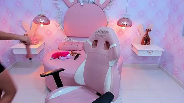 Saraa Skinny online show from 01.09.25