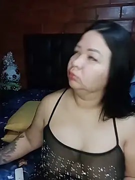 Snapshot of Chantal_lopez chatting on 06.16.26 Chantal lopez online show from 06.16.26